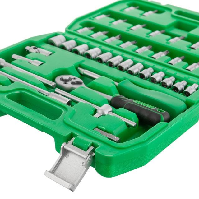 Наборы инструментов INTERTOOL Набор инструментов 1/4  (46ед.) ET-6046