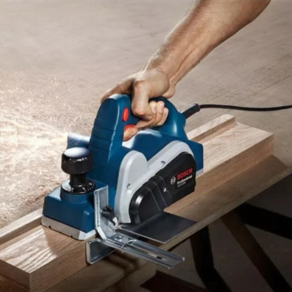 Електрорубанки BOSCH GHO 6500 Електрорубанок 650Вт 0601596000