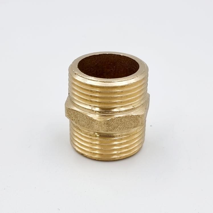 Резьбовые фитинги латунные LEXLINE Ниппель  10 (3/8) К0500 PROFI