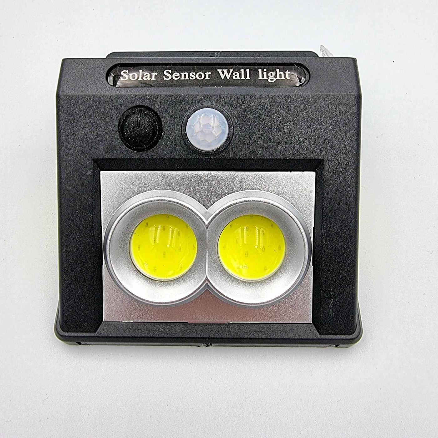 Ліхтарі на сонячних батареях LED-Ліхтар 10W, сонячна батарея, датчик день/ніч LF-1501