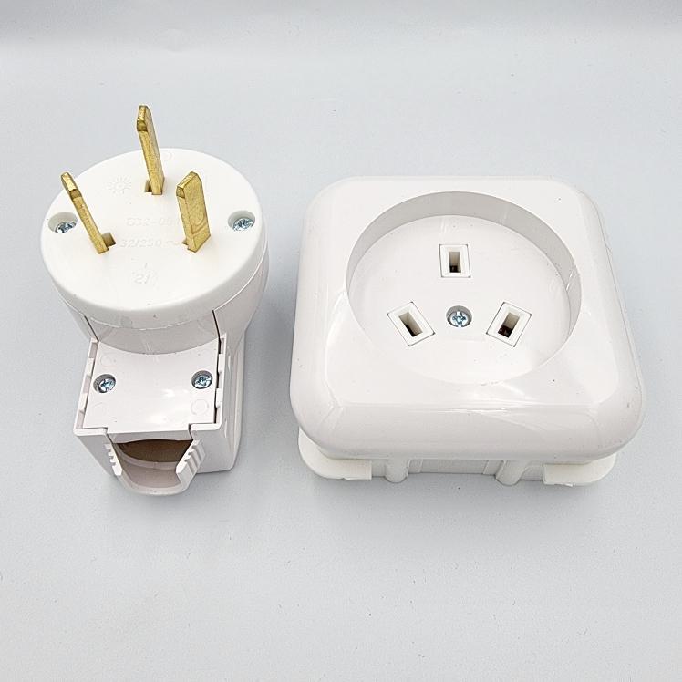 Розьёмы силовые BYLECTRICA Розетка внутренняя РС 32-006 + вилка В32-001 220V 32A PC32-006+B32-001