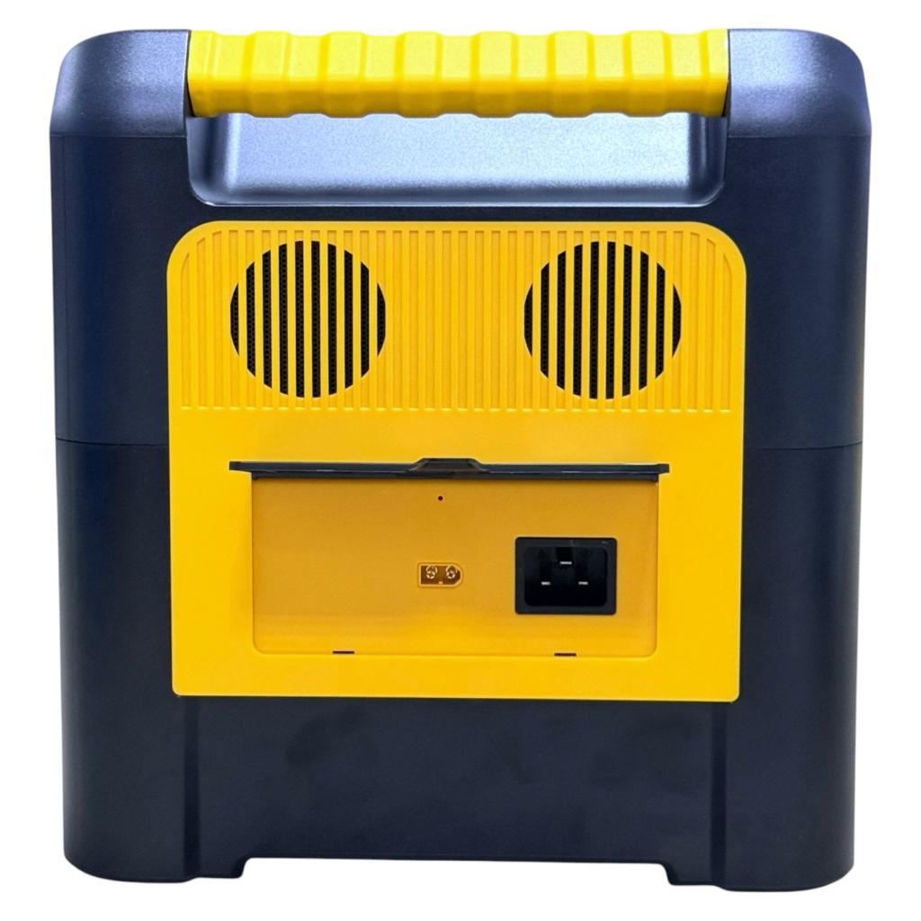 Портативные зарядные станции ZEGOR YC2400 TURBO Портативная зарядная станция 220В 2400/4800Вт. (2340Вт-час)