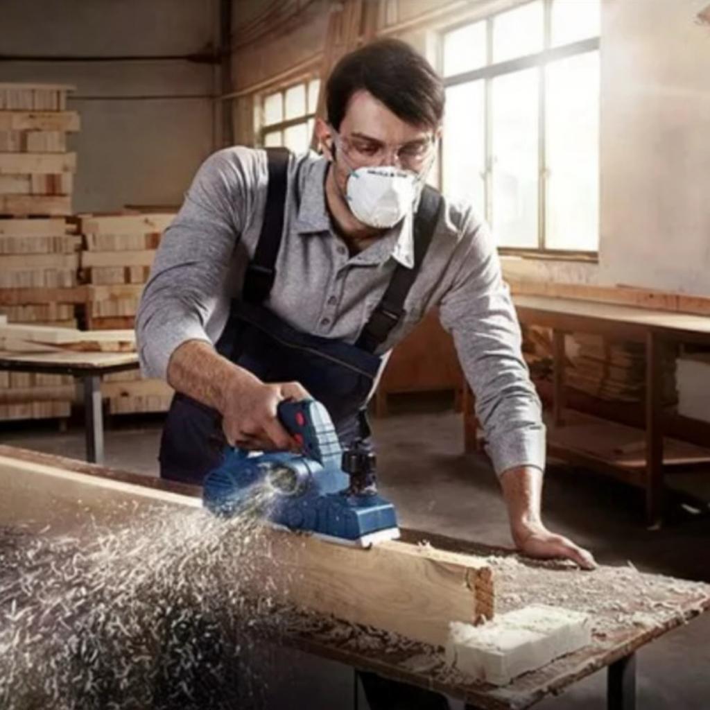 Електрорубанки BOSCH GHO 6500 Електрорубанок 650Вт 0601596000