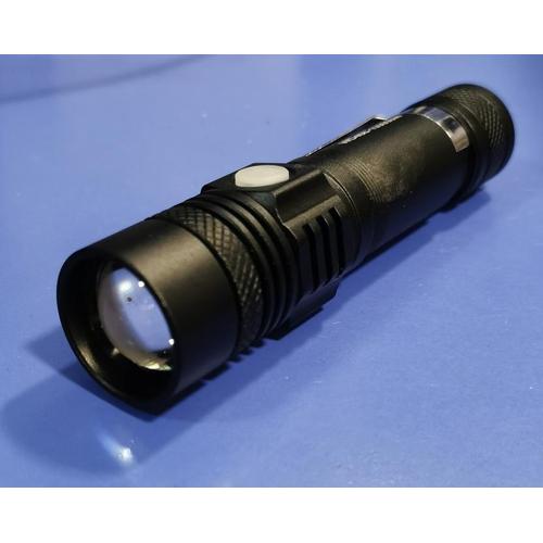POLICE Фонарь ручной 456