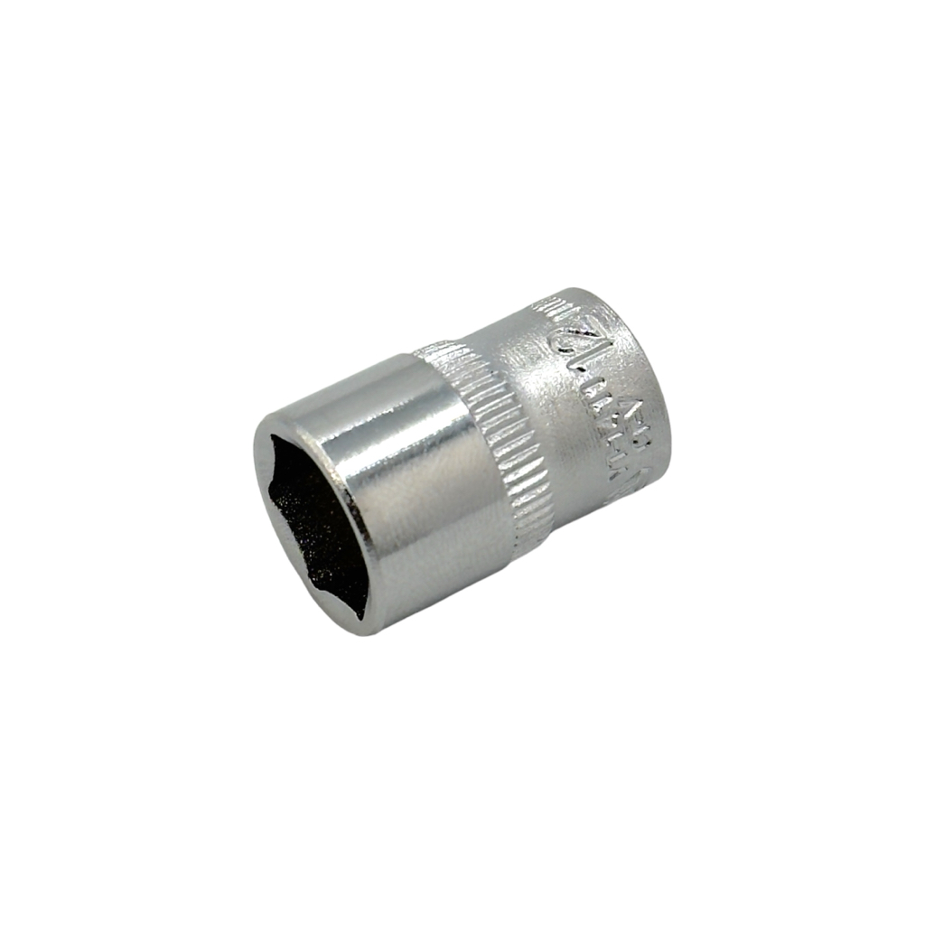 YATO Головка шестигранная Cr-V 1/4