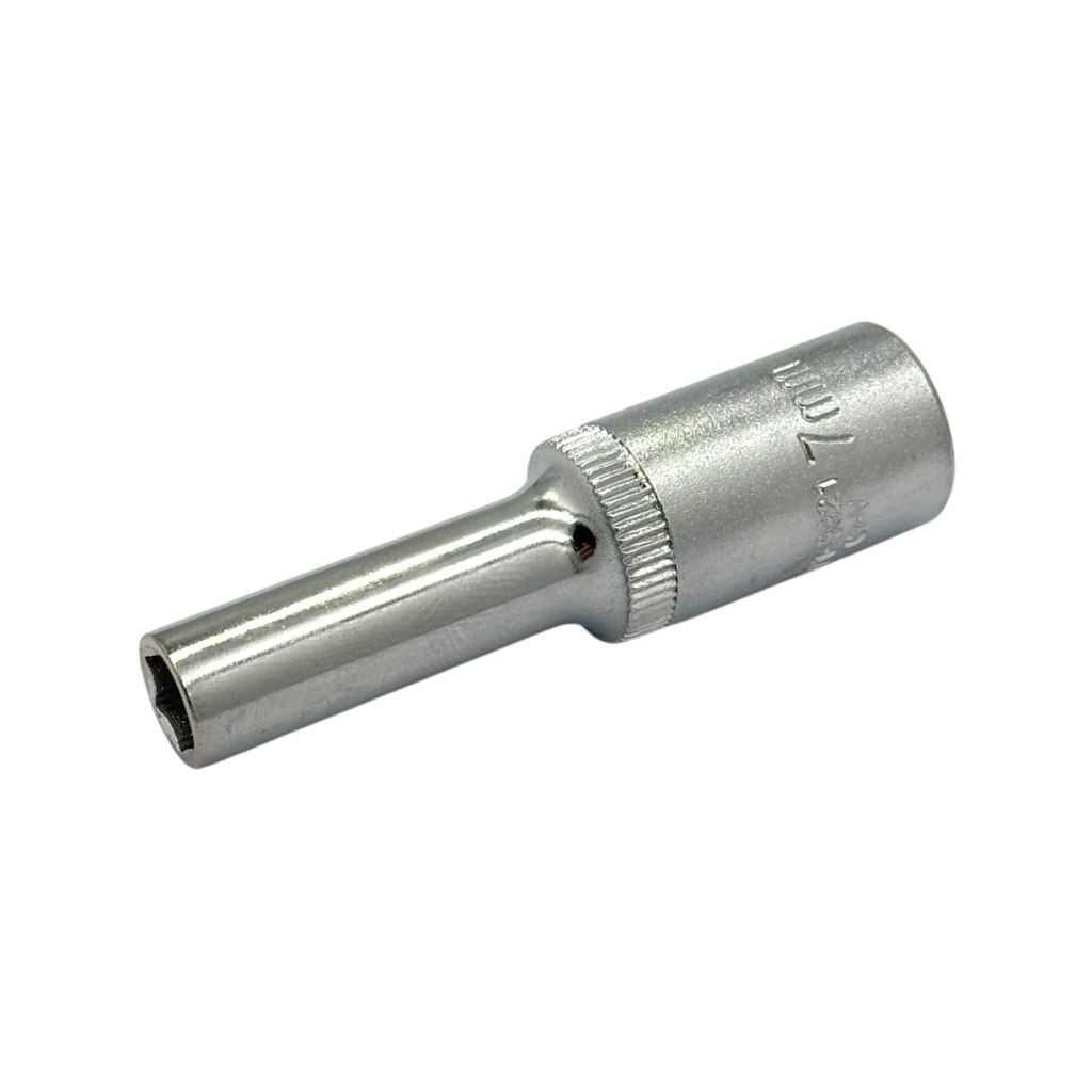 YATO Головка шестигранная удлиненная Cr-V 3/8