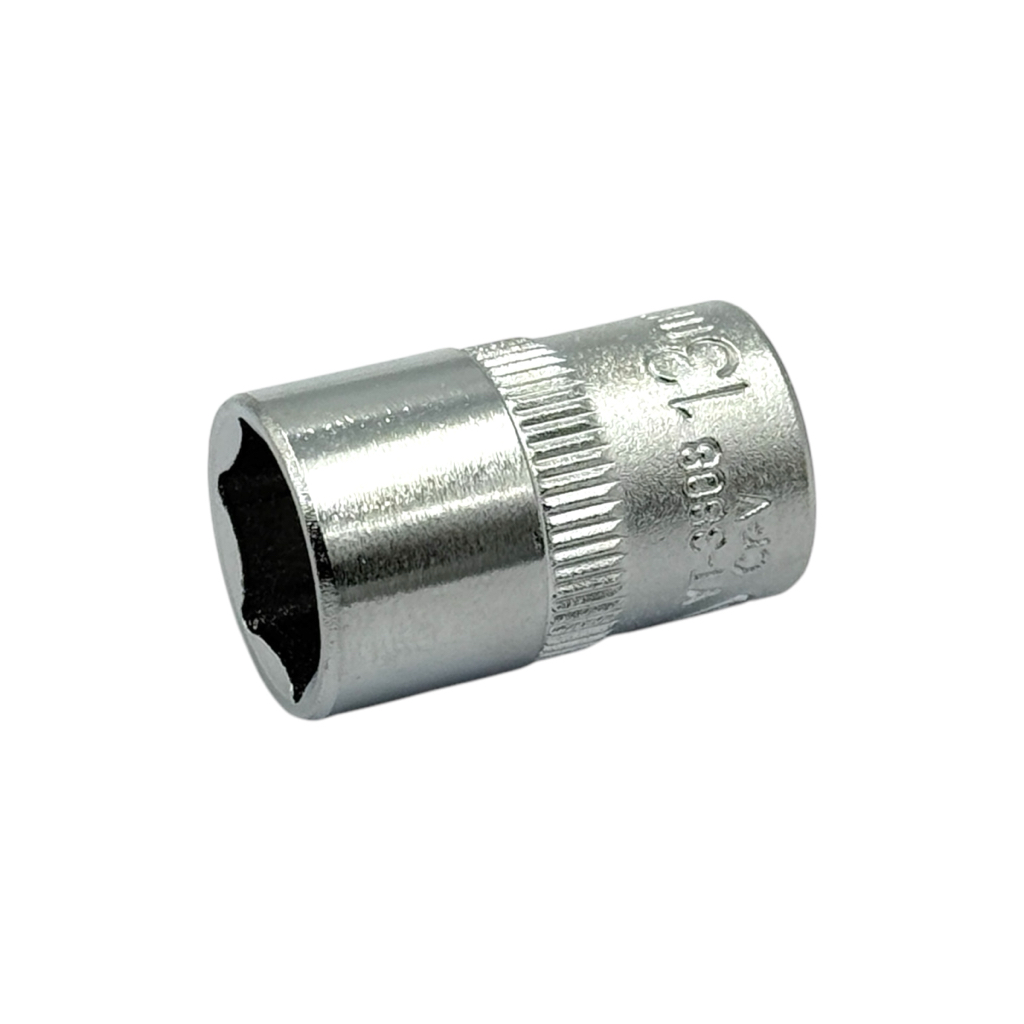 YATO Головка шестигранная Cr-V 3/8