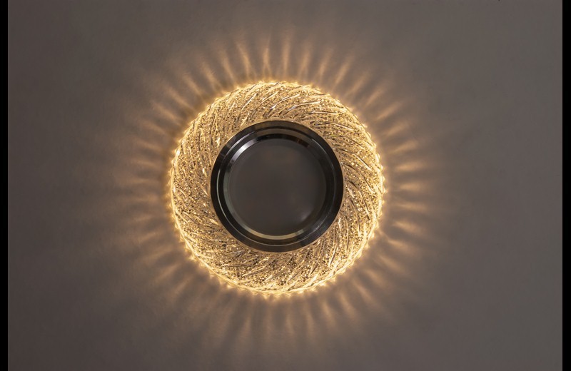 Точковий світильник з Led-підсвічуванням MR16 6000K 7735WH